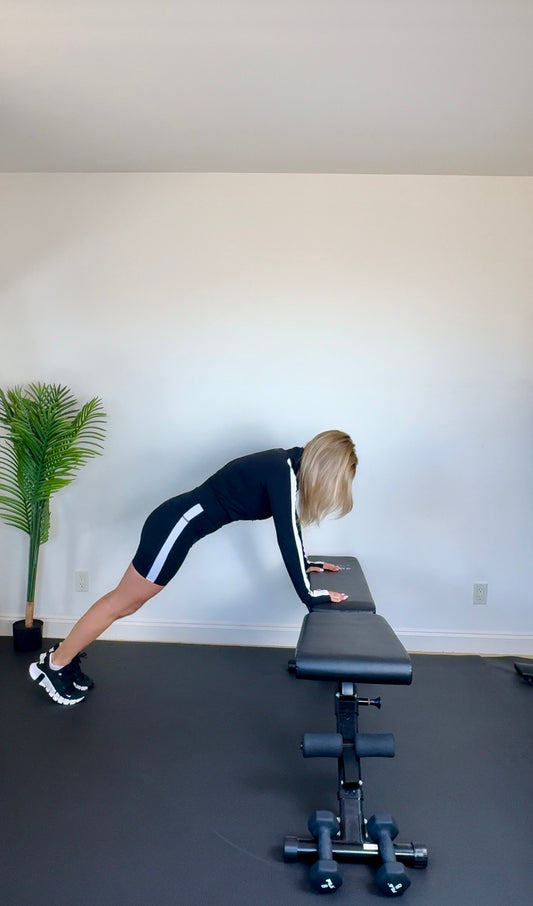 5 Bodyweight Bench Exercises 💪🏻🌟