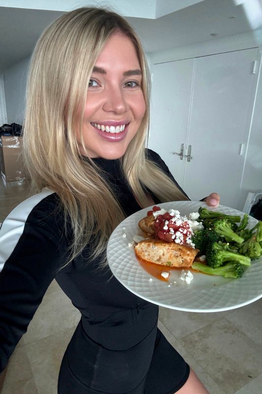 Healthy Bruschetta Chicken ππ
π§π₯¦